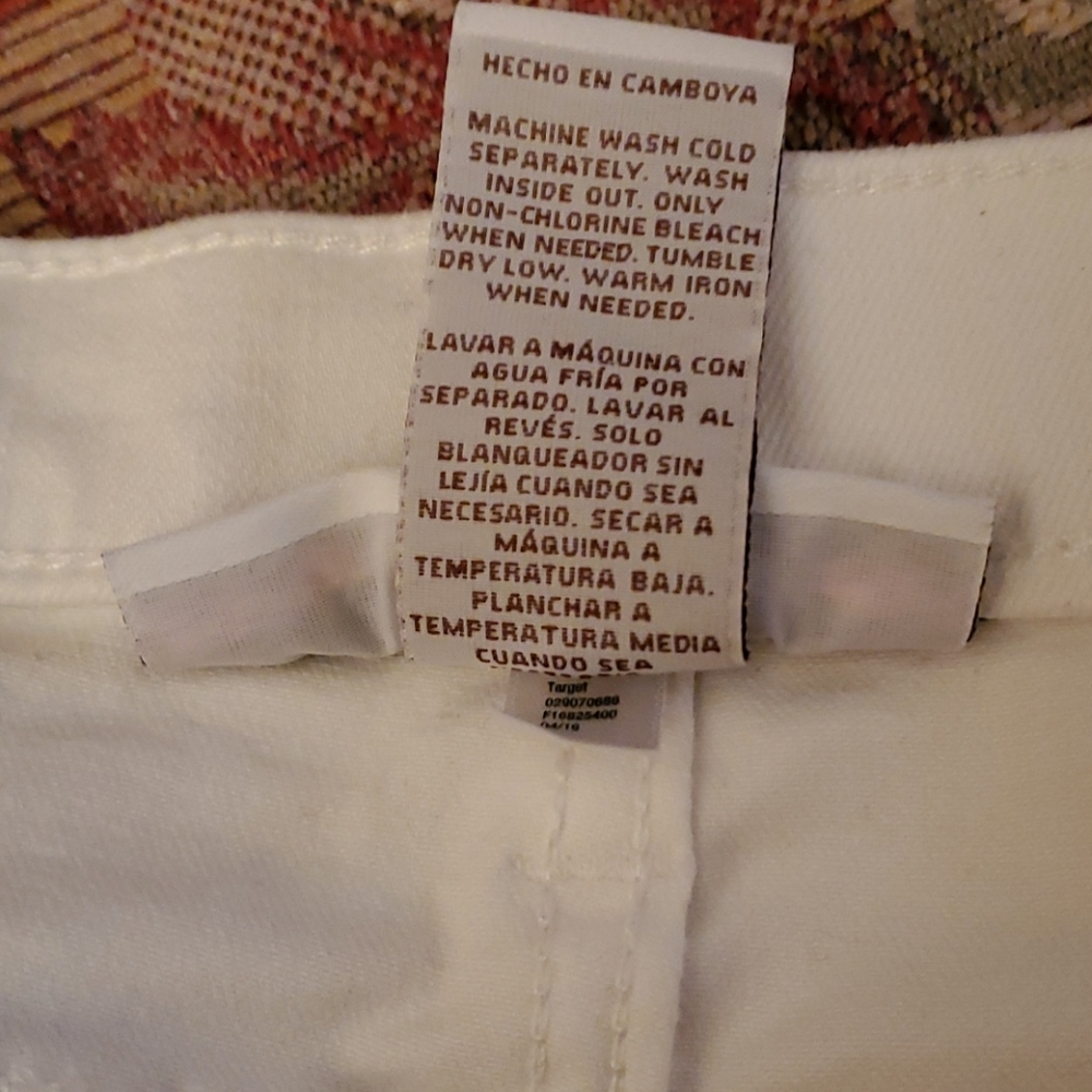 Liz lange Women's maternity white shorts - Picture 5 of 5